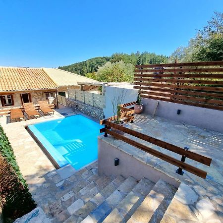 Вилла Karya Boutique Mansion Karia  Экстерьер фото