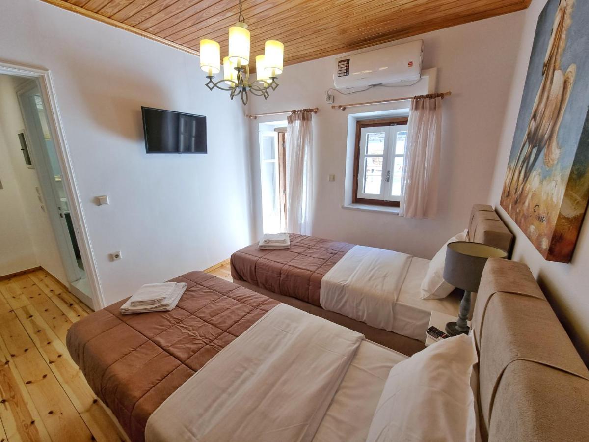 Вилла Karya Boutique Mansion Karia  Экстерьер фото